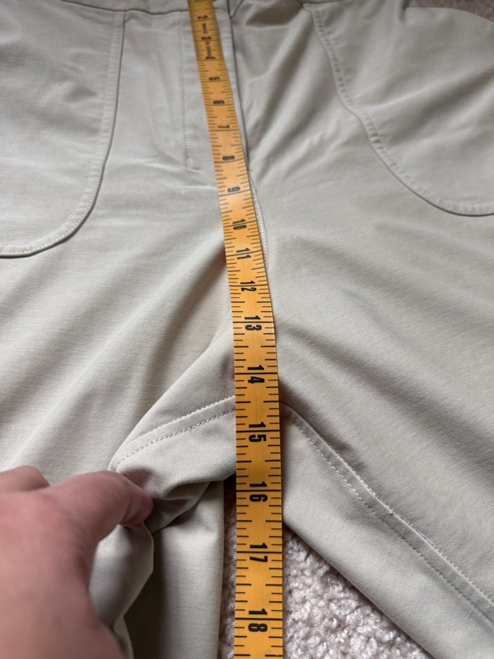 lululemon athletica Women's Cargo Pants in Light Tan - Picture 5 of 6